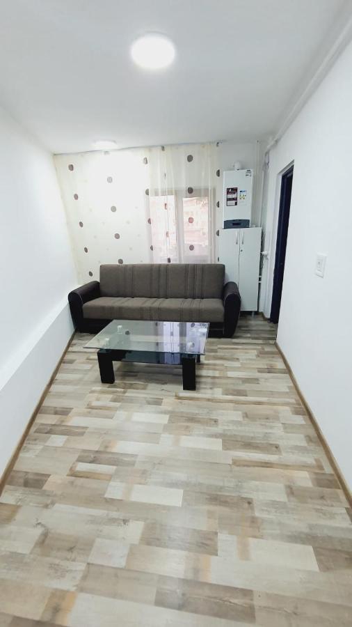 Apartament Radoi Apartment Drobeta Turnu Severin Exterior photo