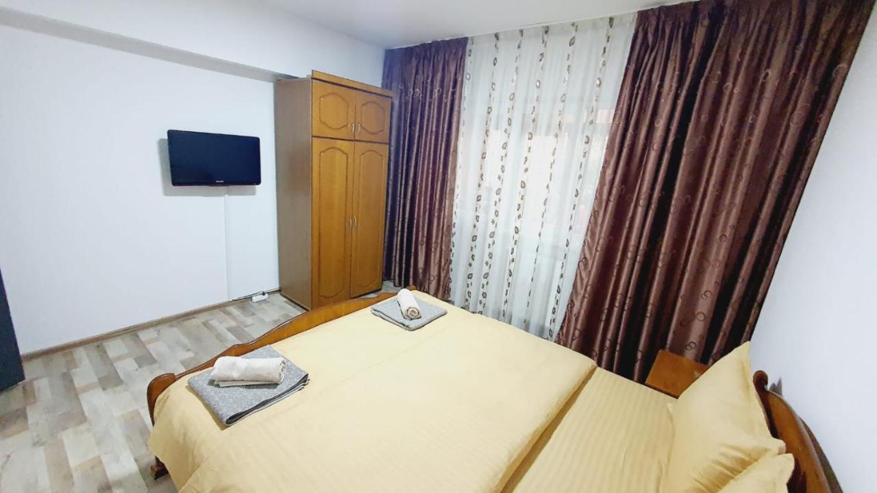 Apartament Radoi Apartment Drobeta Turnu Severin Exterior photo